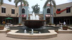 MIROMAR OUTLETS